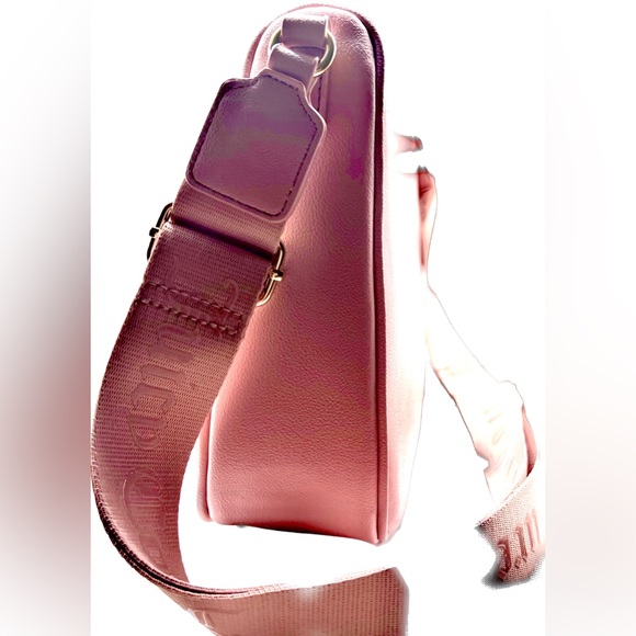 JUICY COUTURE taffy dusty pink obsession crossbody bag-NWT-Never Used-Excel Cond - Picture 4 of 11